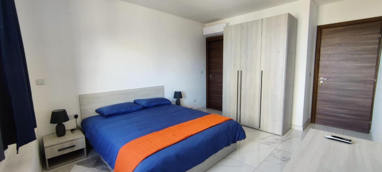 Blu-M Central Qormi Exteriér fotografie