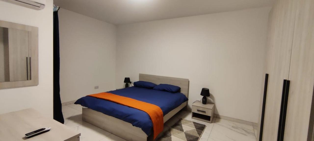 Blu-M Central Qormi Exteriér fotografie