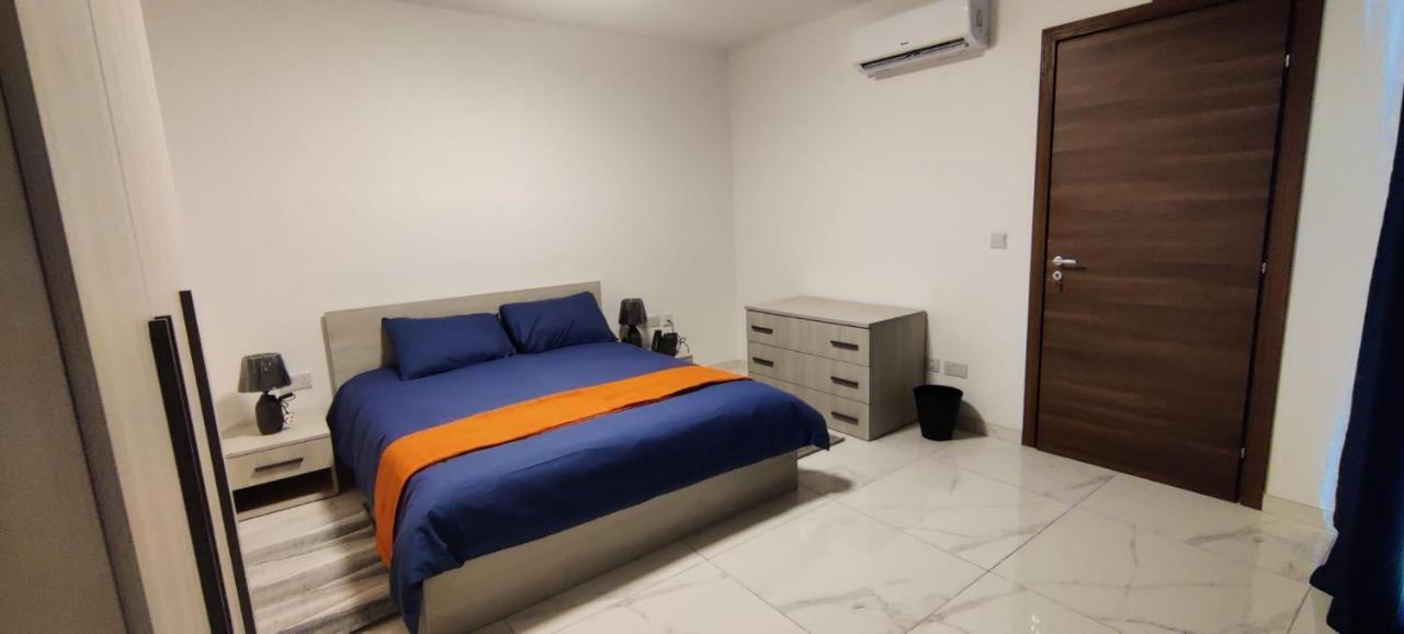 Blu-M Central Qormi Exteriér fotografie