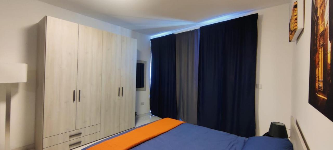 Blu-M Central Qormi Exteriér fotografie
