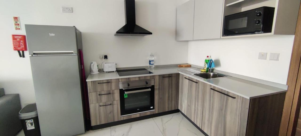 Blu-M Central Qormi Exteriér fotografie