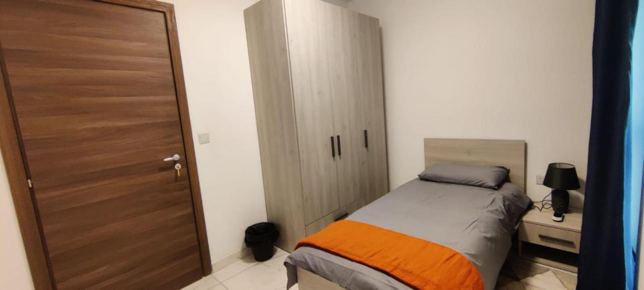 Blu-M Central Qormi Exteriér fotografie