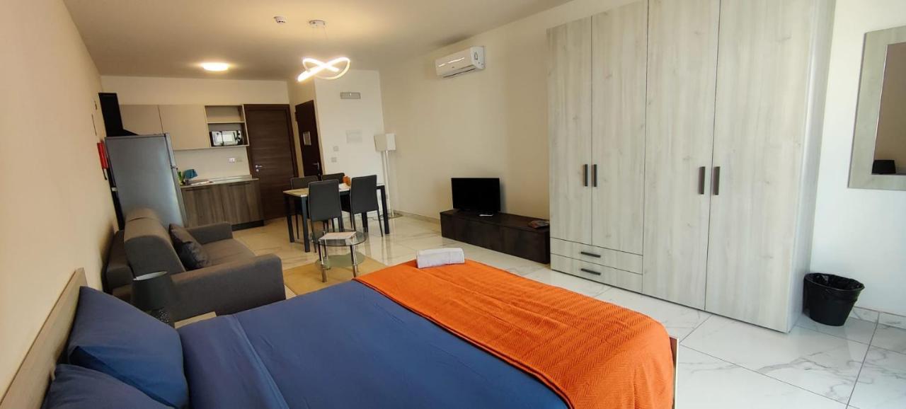 Blu-M Central Qormi Exteriér fotografie